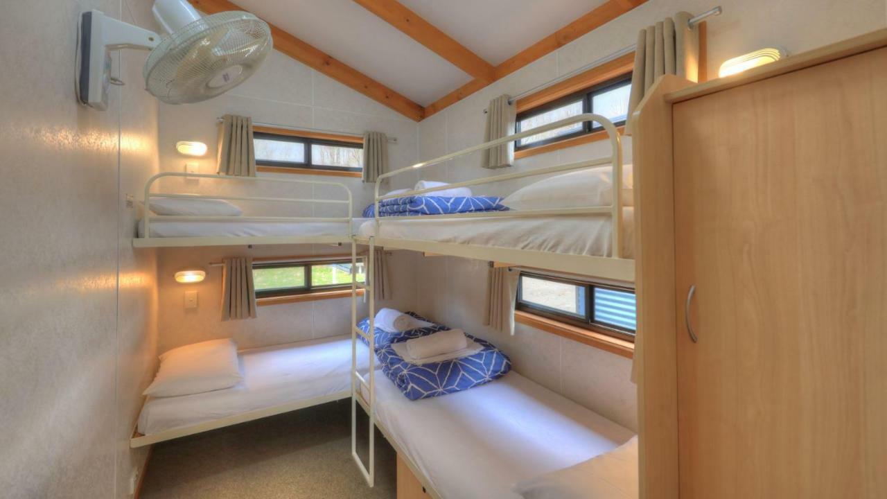 Yea Riverside Caravan Park Bagian luar foto